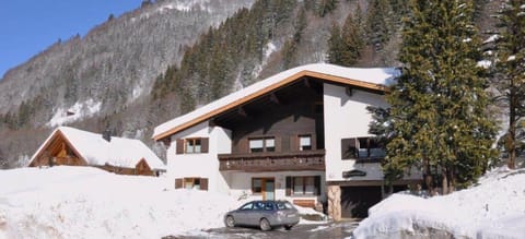Property building, Winter