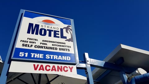 Strand Motel Motel in Townsville