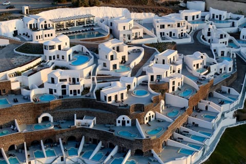 Property building, Day, Bird's eye view, Swimming pool