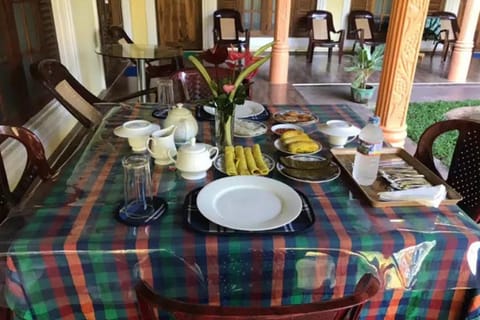 Hotel BEJEWELLED Sigiriya Übernachtung mit Frühstück in Dambulla