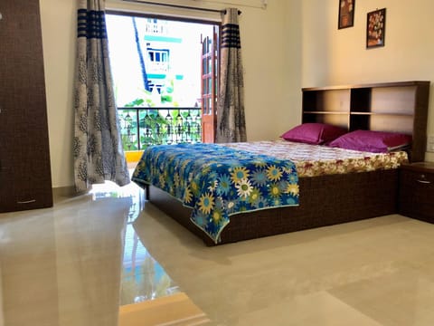 Casa Stay Holiday Homes with Pool Candolim Beach Apartment in Candolim