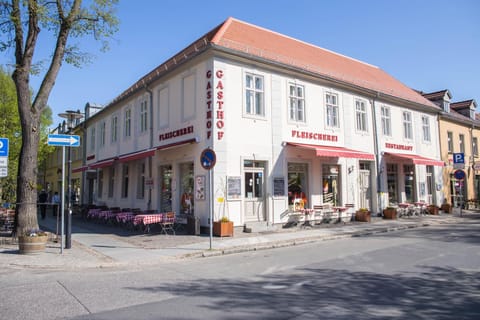Gasthof & Fleischerei Endler Alojamiento y desayuno in Rheinsberg