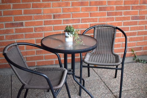 Patio, Balcony/Terrace, Seating area