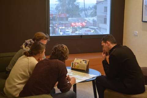 Communal lounge/ TV room, On site, City view, Sunset