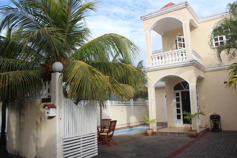 EHolidays Villa Villa in Grand Baie