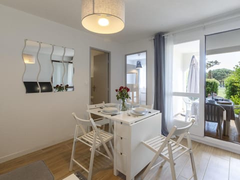 Apartment Les Balcons de l'Atlantique-15 by Interhome Apartment in Vaux-sur-Mer