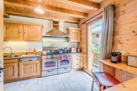 Chalet Alideale - Chalet familial de haut standing MAE-3283 Chalet in Champagny-en-Vanoise