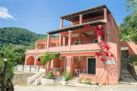 Votsalo Kalami Apartments Copropriété in Peloponnese, Western Greece and the Ionian