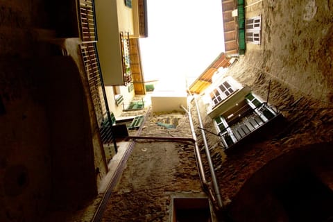 La Camera Dal Ponte Apartment in Liguria