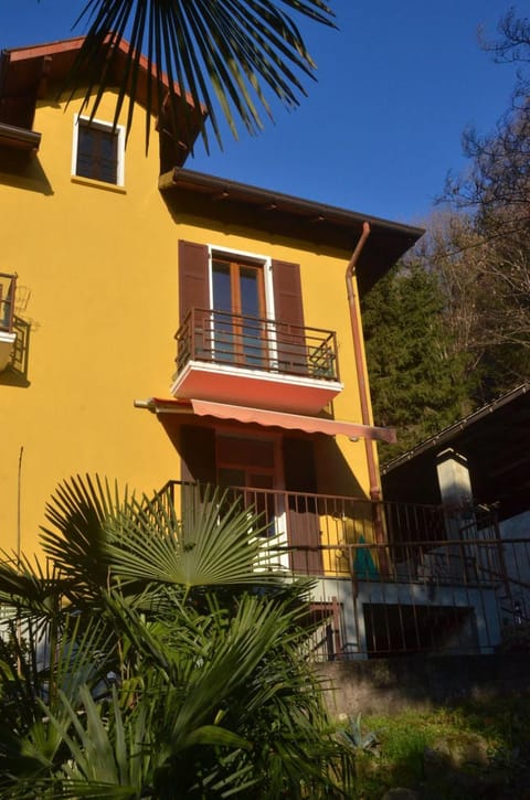 Cabianca Apartment in Omegna