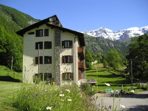 Mont Gelé Hotel in Aosta Valley, Italy