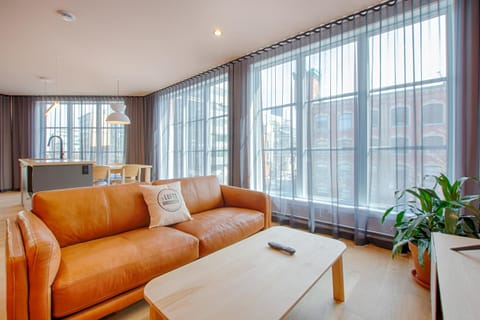 Living room, Seating area, City view