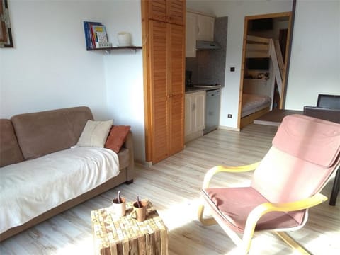 Studio confortable pour 4 personnes avec balcon à Piau-Engaly - FR-1-457-226 Apartment in Saint-Lary-Soulan