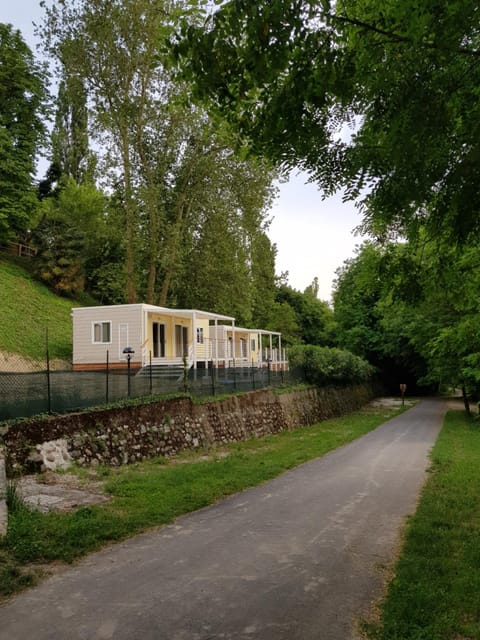 Property building, Garden view