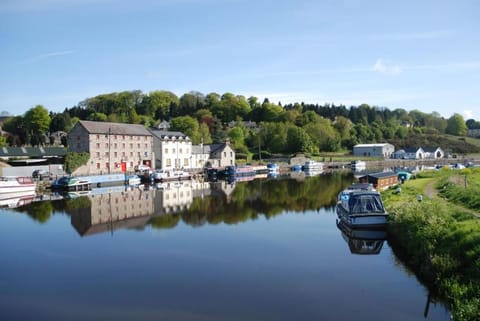 Waterside Guesthouse Bed and Breakfast in County Kilkenny