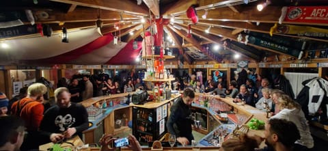 Lounge or bar, Evening entertainment