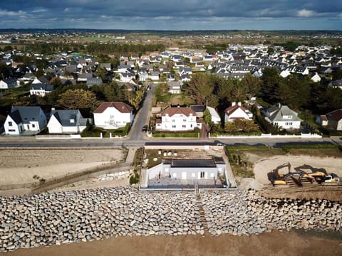 Property building, Bird's eye view