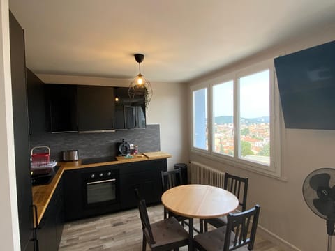 Dining area, Communal kitchen