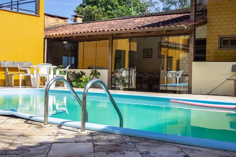 Property building, Pool view