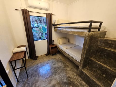 Crazy Bears Hostel Hostal in Central Visayas