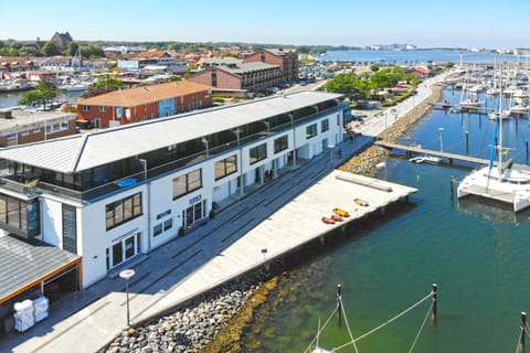 Facade/entrance, Bird's eye view, Sea view