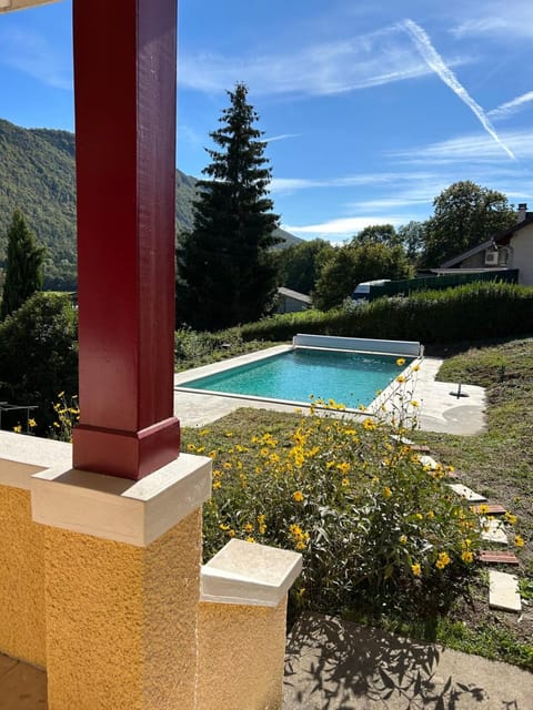 5 bedroom house in Annecy between town and countryside House in Sévrier