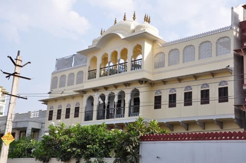 Property building, Landmark view