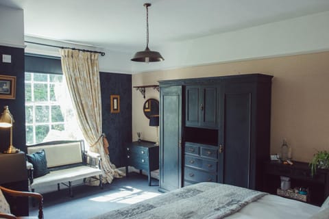 Traditional 18th Century Farmhouse in Streatley Vacation rental in South Oxfordshire District