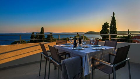 Balcony/Terrace, Sea view, Sunrise, Sunset