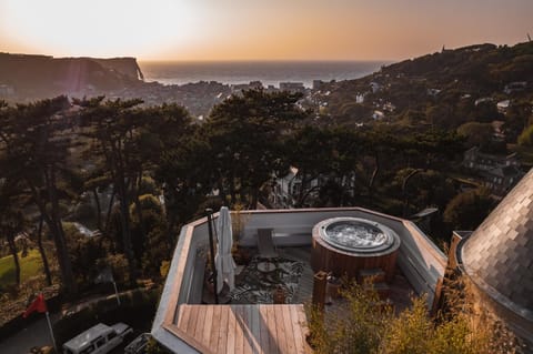 Spa and wellness centre/facilities, Sea view