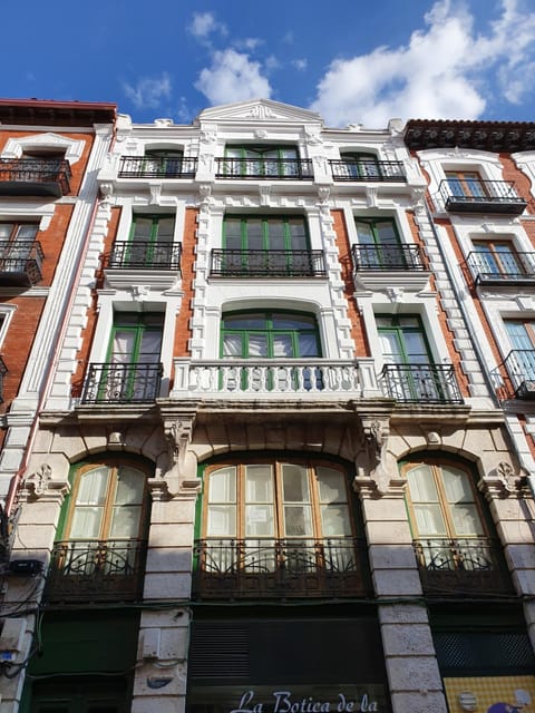 Casa burguesa de 1900 Bed and Breakfast in Valladolid