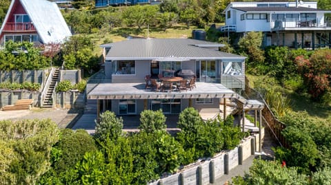Hahei Views House in Auckland Region