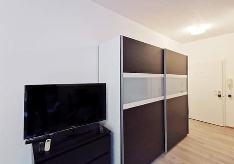 Communal lounge/ TV room, TV and multimedia