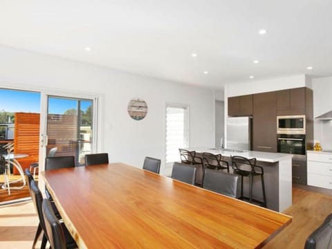 The Wharf House at Budgewoi House in Central Coast
