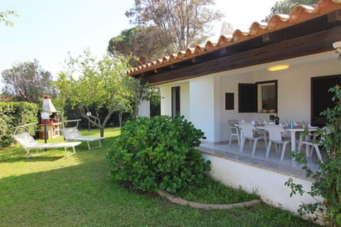 Villa Caterina a 100 mt dalla spiaggia House in Costa Rei