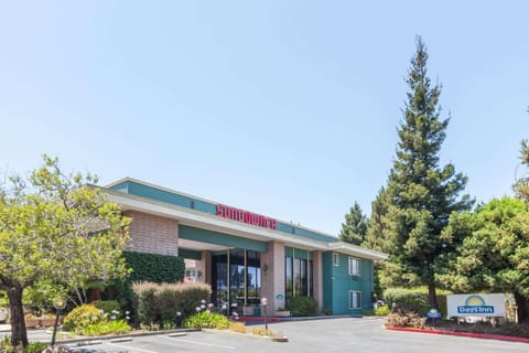 Property building, On site