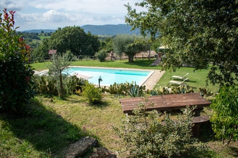 Villa Val di Luce - Homelike Villas Chalet in Umbria