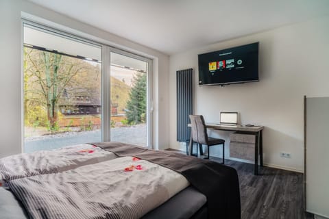 Bed, Photo of the whole room, Bedroom, Garden view