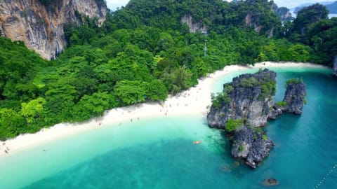 Day, Natural landscape, Bird's eye view, Beach, Mountain view, Sea view