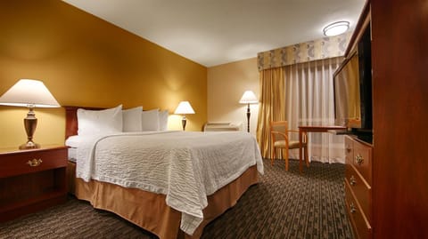 Best Western Village Inn Hotel in Fresno