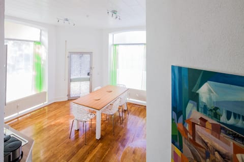 SecondHome Esslingen - Very nice and large holiday apartment near historic city centre, B W1-2 Apartamento in Esslingen