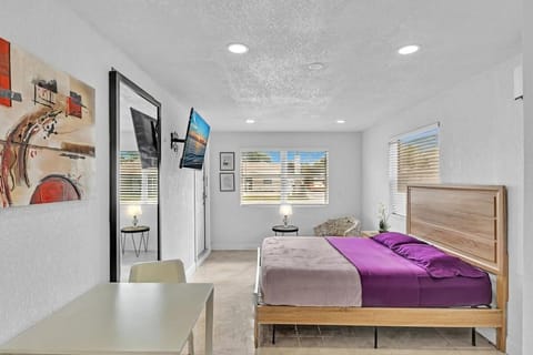 Hollywood Luxury Hotel Like House By Beach #192 Apartment in Hollywood