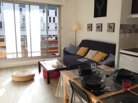 Charmant T2 pour 6 pers. avec balcon sud, proche pistes à Saint-Lary-Soulan - FR-1-457-280 Apartment in Saint-Lary-Soulan