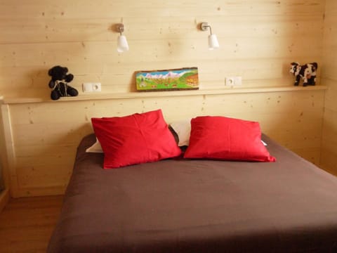 Chalet spacieux pour 10 personnes avec parking et animaux admis - FR-1-467-71 Chalet in Le Grand-Bornand