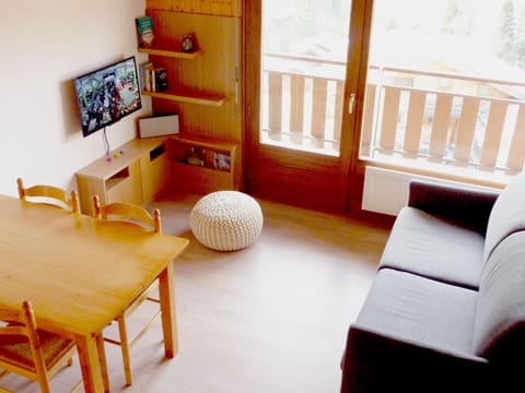 Superbe appartement 5 pers avec balcon au Grand-Bornand - FR-1-467-86 Apartment in Le Grand-Bornand