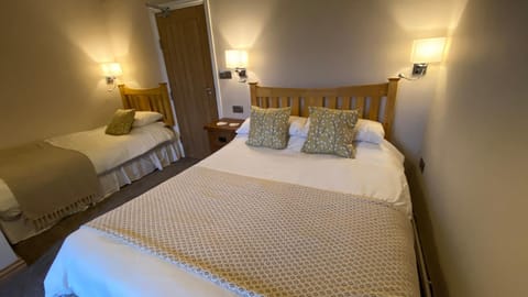 Butterchurn Guest House Bed and Breakfast in Otterburn