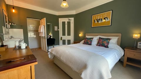 Southcliffe B&B Bed and Breakfast in West Somerset District