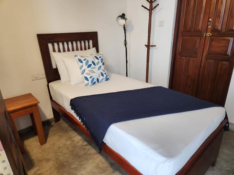 Zee Golf Affordable Luxury Bed and Breakfast in Galle