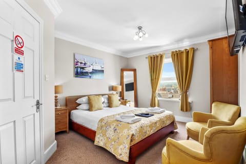 Beach Front Guest House Bed and Breakfast in Eastbourne