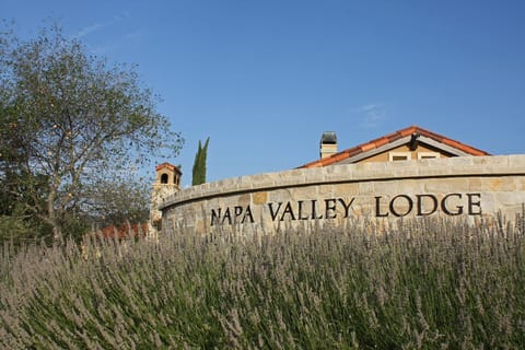 Napa Valley Lodge Hotel in Yountville